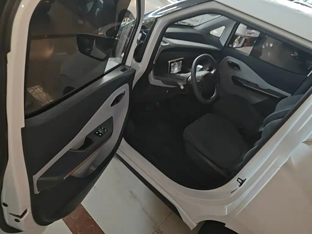 Wuling Nano EV — миниатюра 16