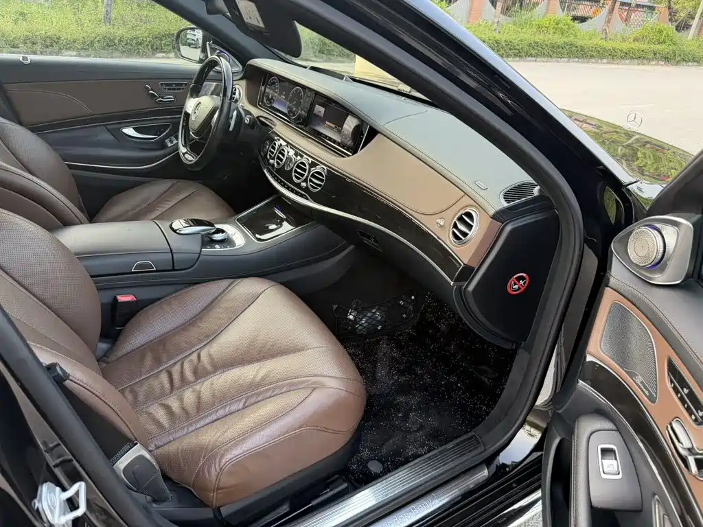 Mercedes-Benz S-Class — миниатюра 6