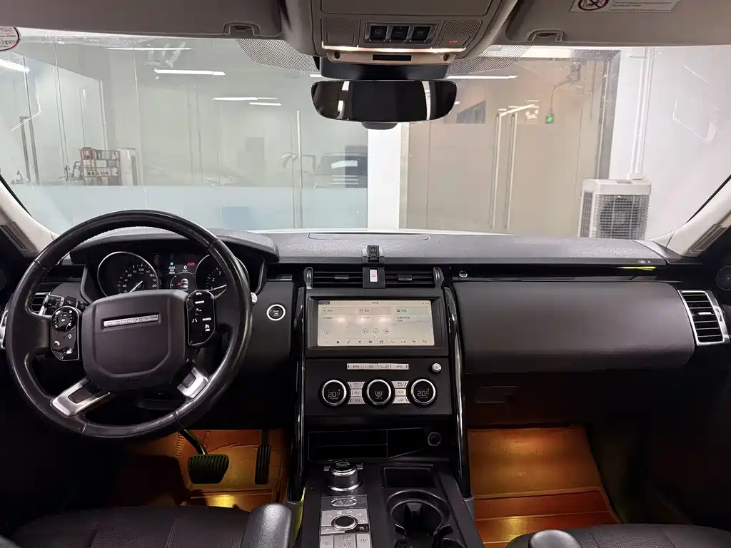 Land Rover Discovery — миниатюра 16