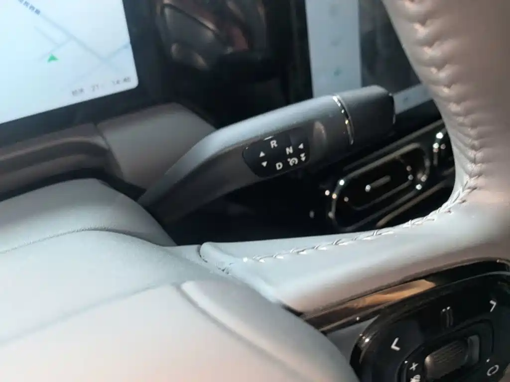 Leapmotor Leapmotor C01 — миниатюра 14