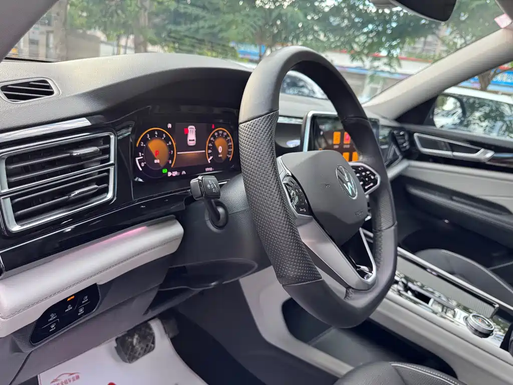 Volkswagen Teramont — миниатюра 8