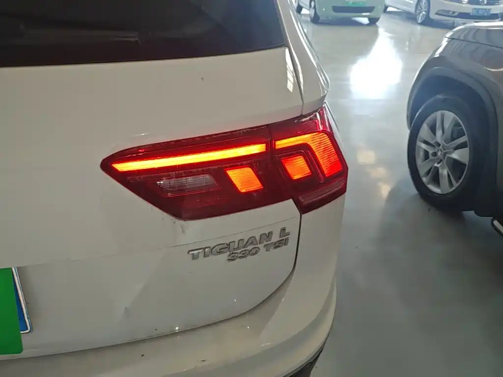 Volkswagen Tiguan L — миниатюра 8