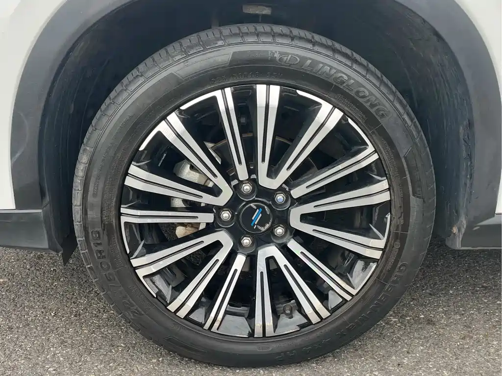 Oshan X5 2023 Enjoy 1.5T DCT Premium