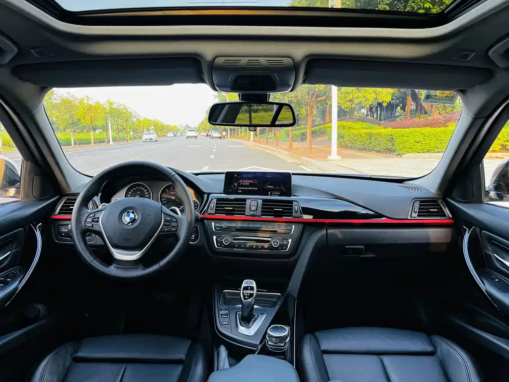BMW 3 Series — миниатюра 13