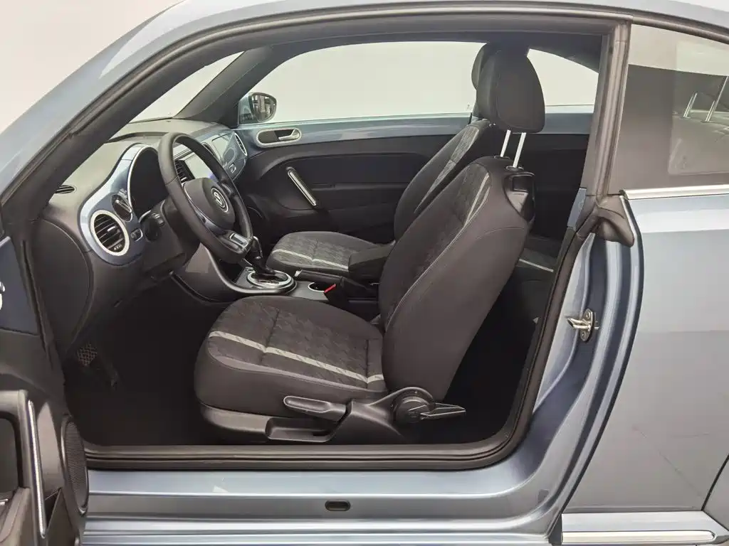 Volkswagen Beetle — миниатюра 10