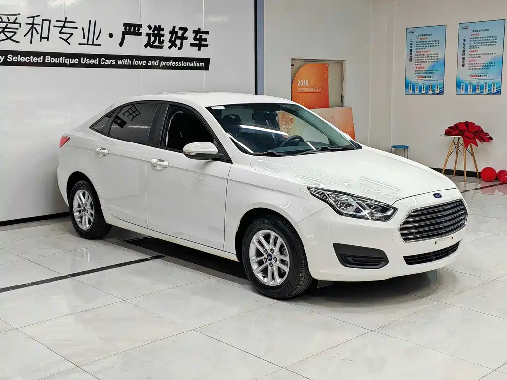 Ford Escort — миниатюра 2