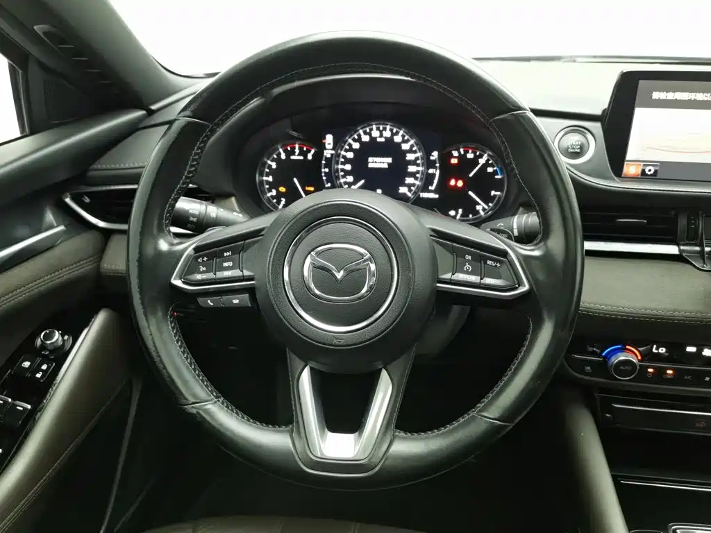 Mazda Atenza — миниатюра 11