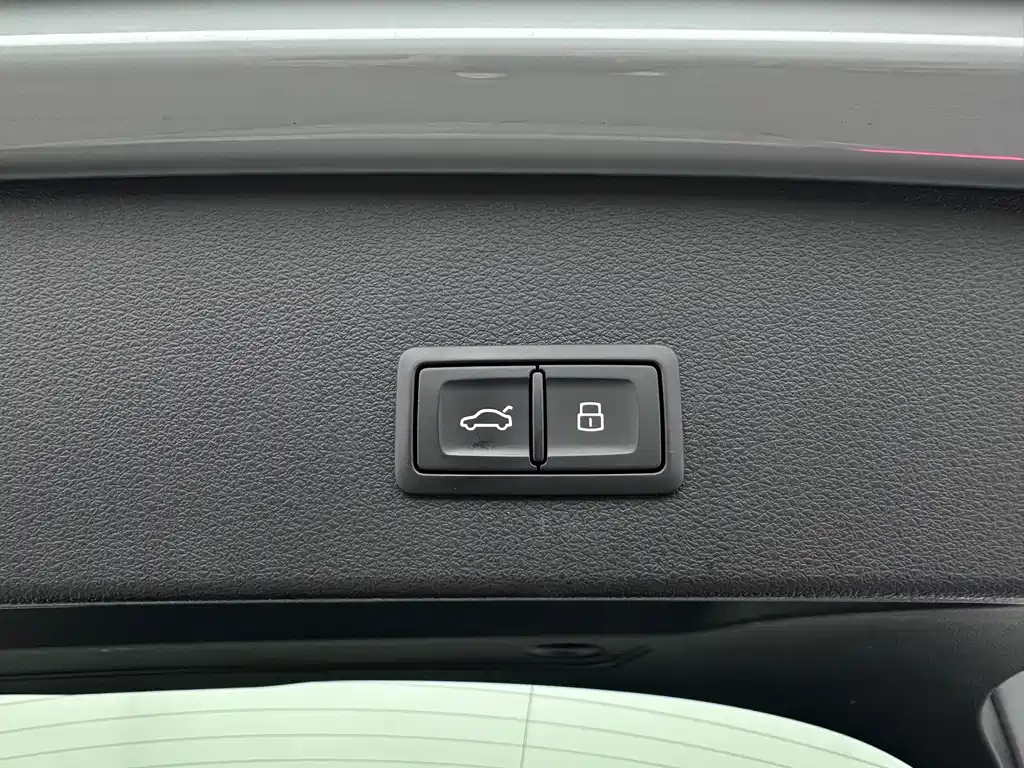 Audi Q2L — миниатюра 18