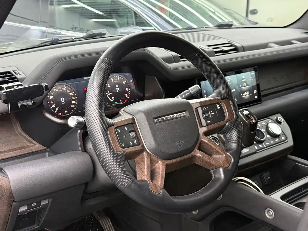 Land Rover Land Rover Defender 2021 110 P400 X