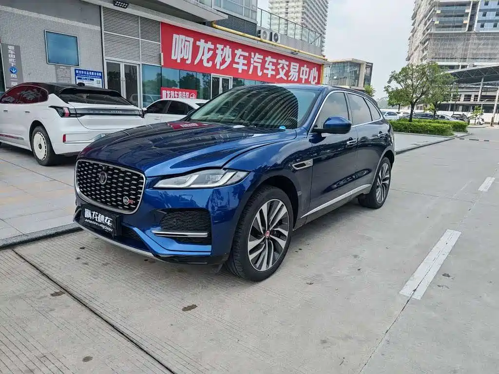 Jaguar F-PACE