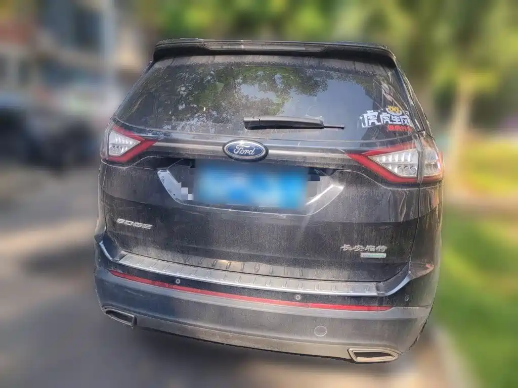 Ford Edge — миниатюра 3