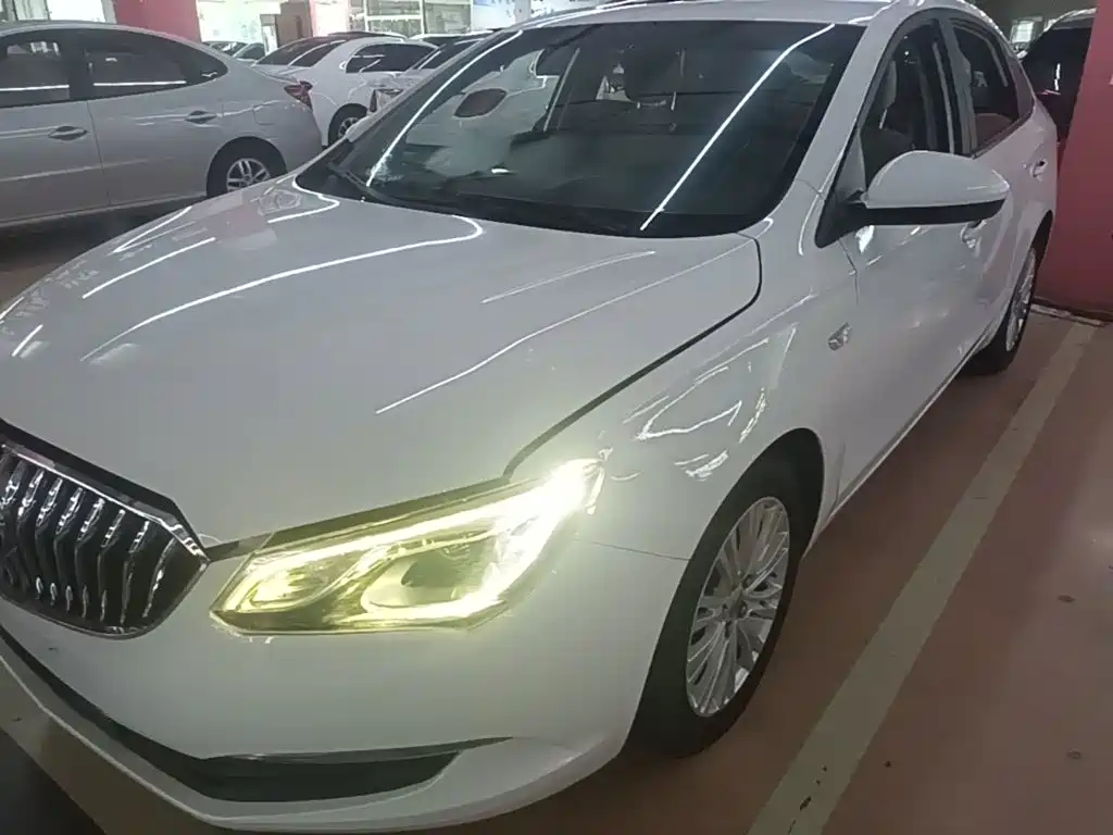 Buick Excelle — миниатюра 2
