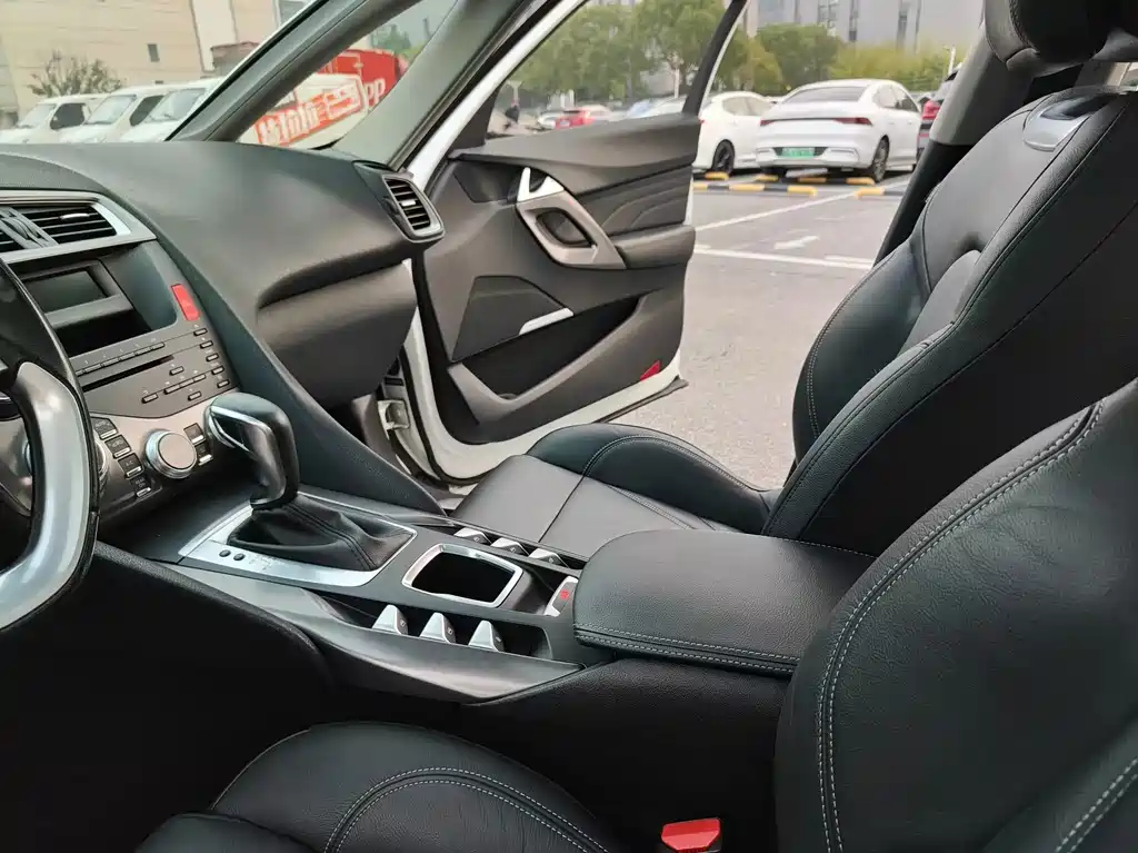 DS DS 5 — миниатюра 11