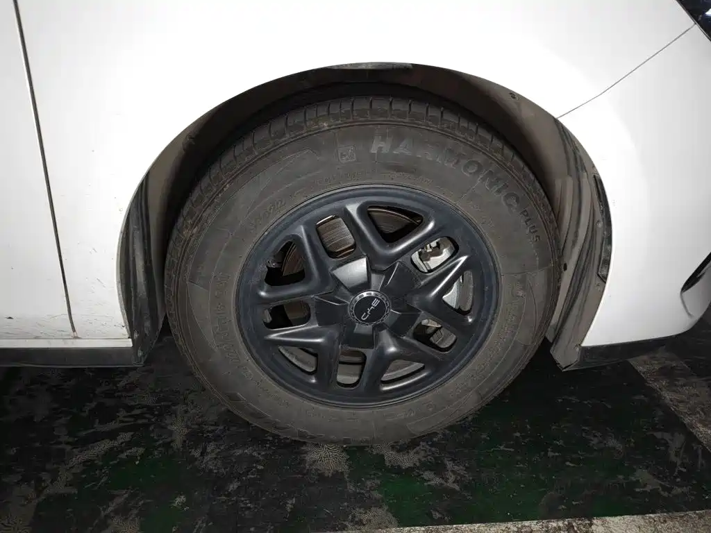 BYD Seal 05 DM-i — миниатюра 25