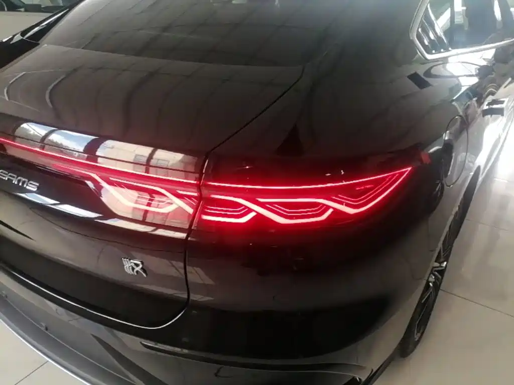 BYD Han — миниатюра 8