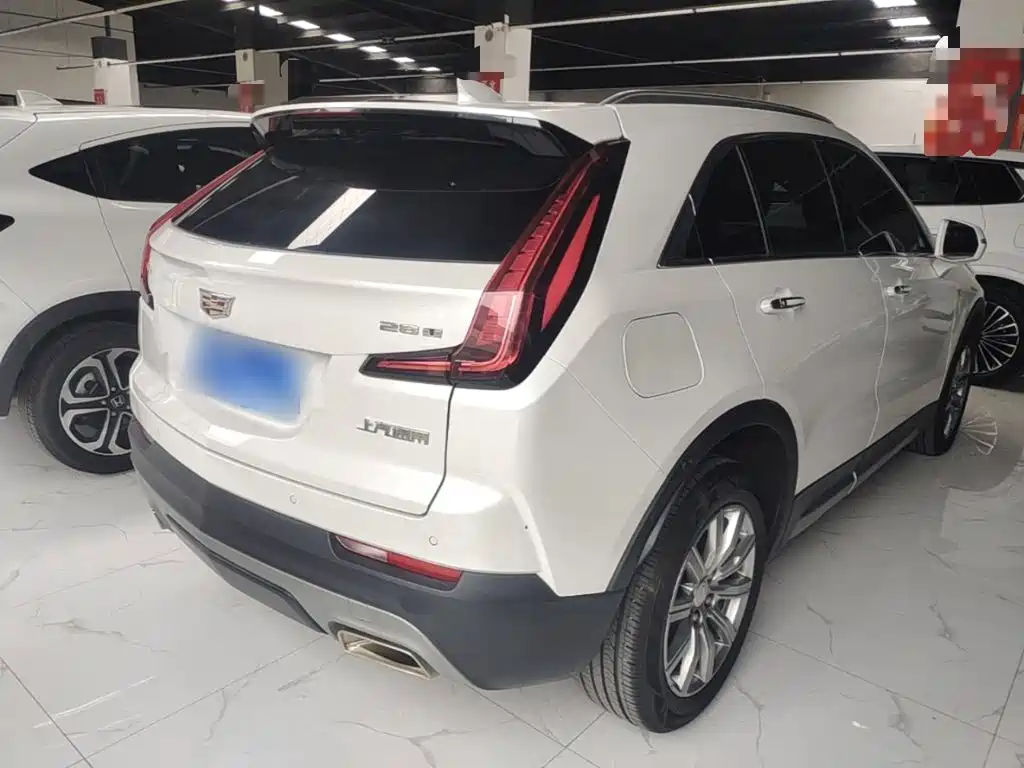 Cadillac XT4 — миниатюра 7