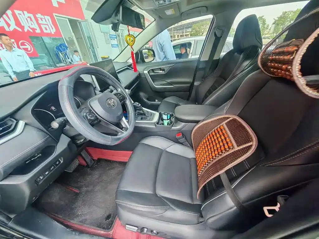 Toyota Wildlander — миниатюра 7