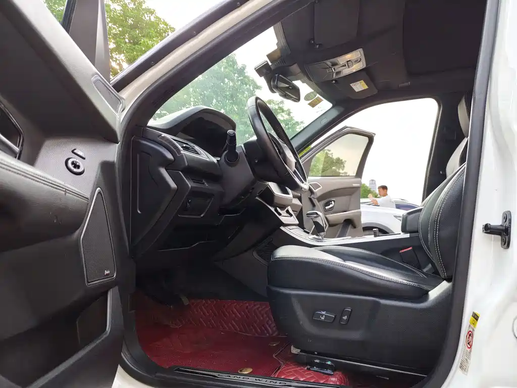Landwind Landwind X7 — миниатюра 10