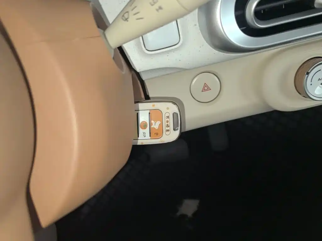 Wuling MINIEV — миниатюра 17