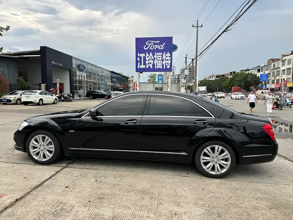 Mercedes-Benz S-Class — миниатюра 4