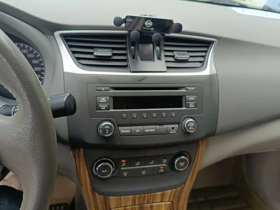 Nissan Sylphy — миниатюра 13