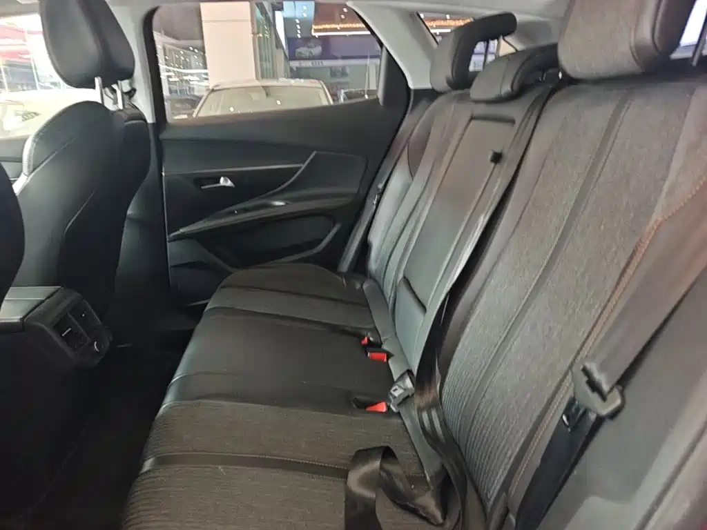 Peugeot 4008 — миниатюра 22