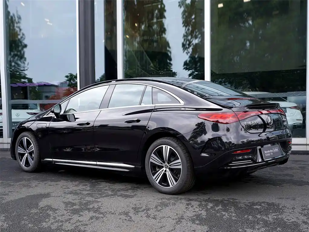 Mercedes-Benz EQE 2025 500 4MATIC