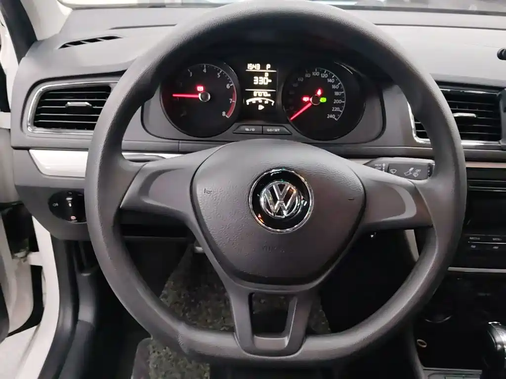 Volkswagen Lavida — миниатюра 11