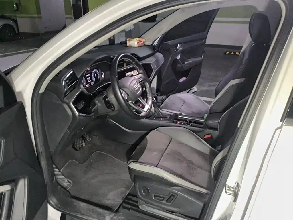 Audi Q3 — миниатюра 12