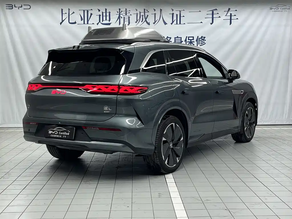 BYD TANG L