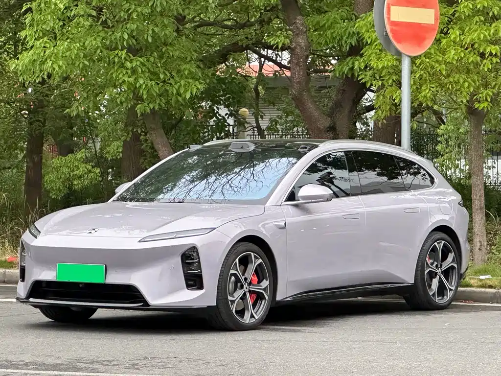 NIO ET5T 2025 75kWh Touring