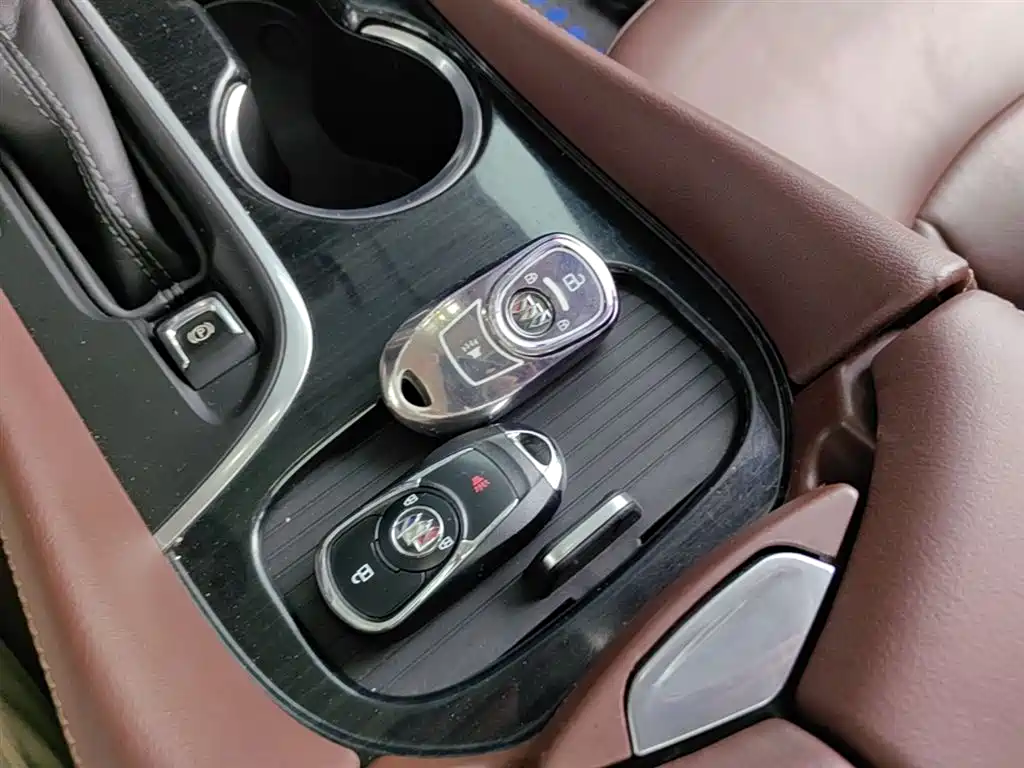 Buick Envision Plus Plus 2021 532T Elite