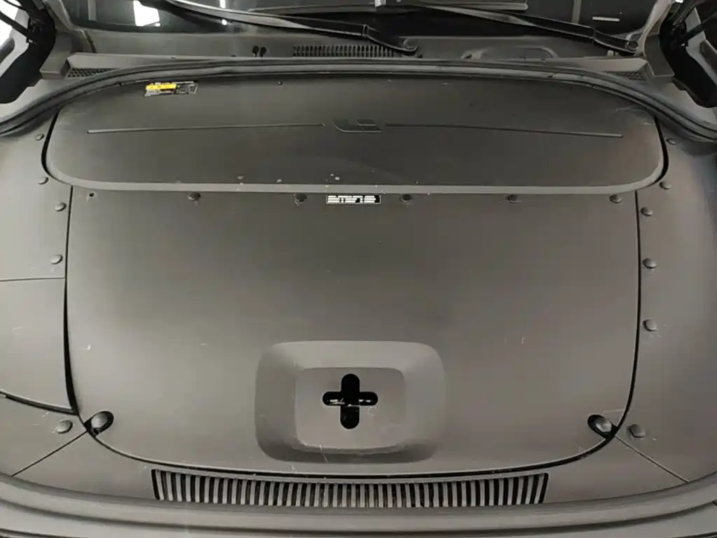 Li Auto Li ONE — миниатюра 20