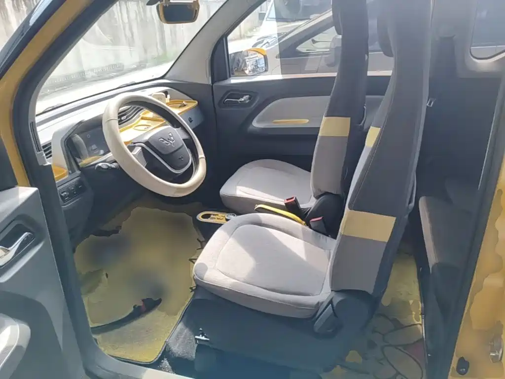Wuling MINIEV — миниатюра 15