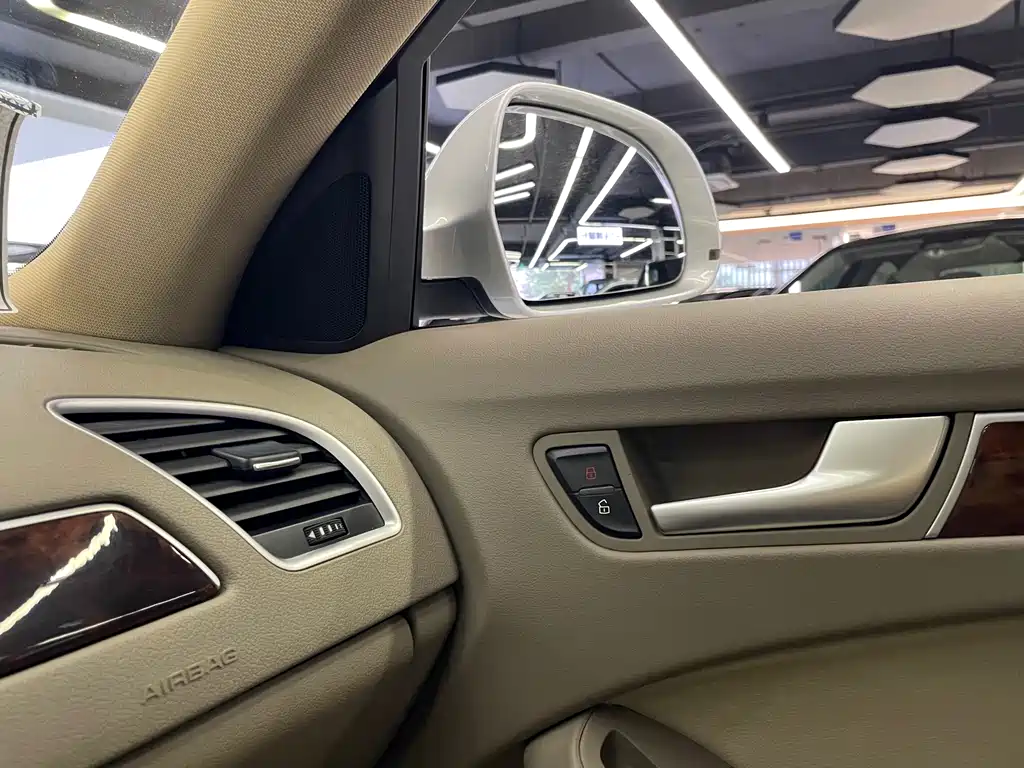 Audi A4L — миниатюра 21