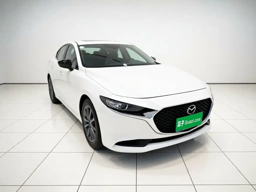Mazda 3 Axela — миниатюра 3