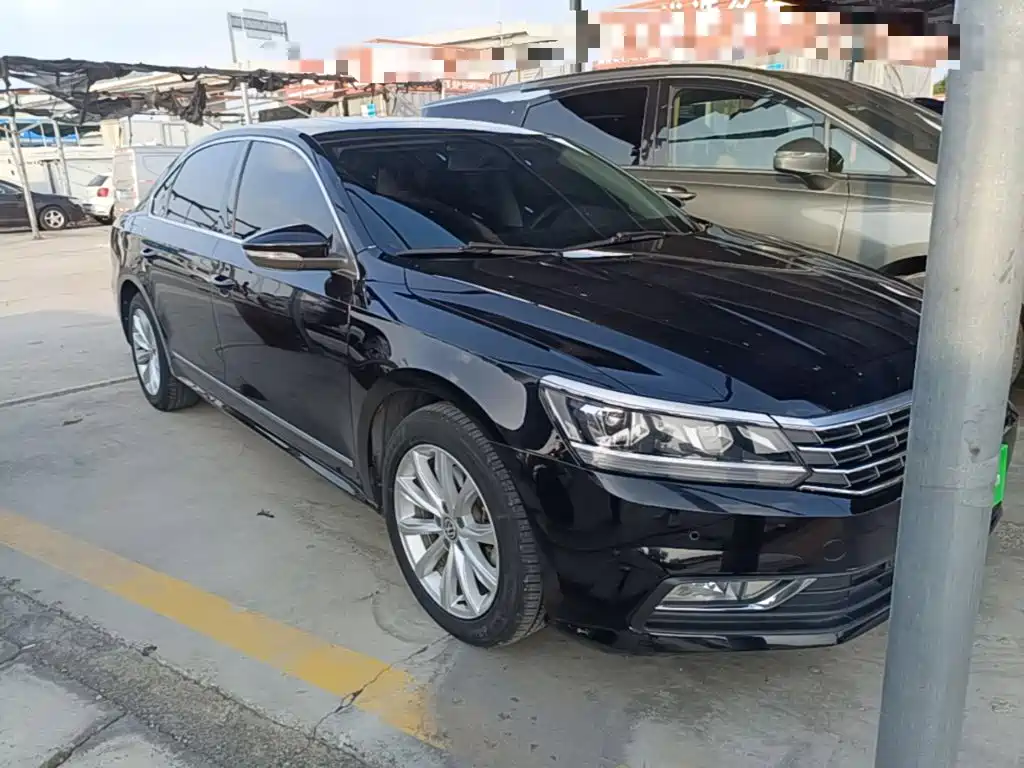 Volkswagen Passat — миниатюра 4