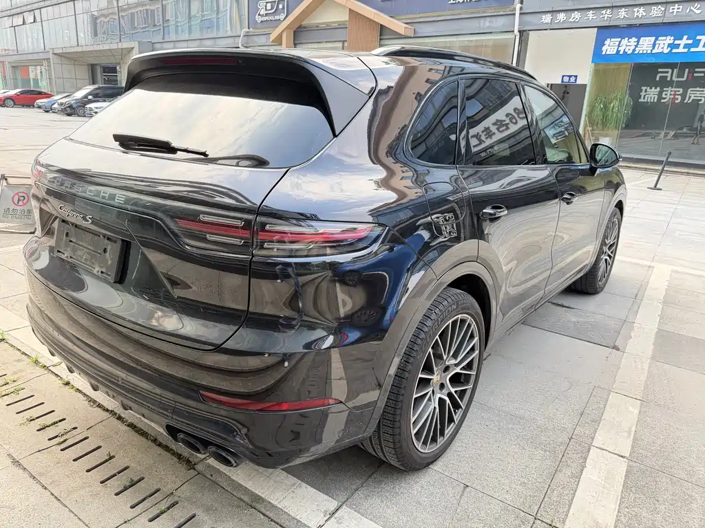 Porsche Cayenne 2019 Cayenne 3.0T