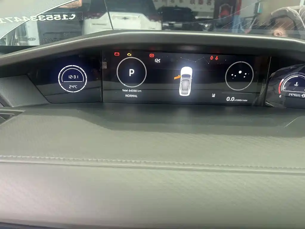 Changan UNI-V — миниатюра 12