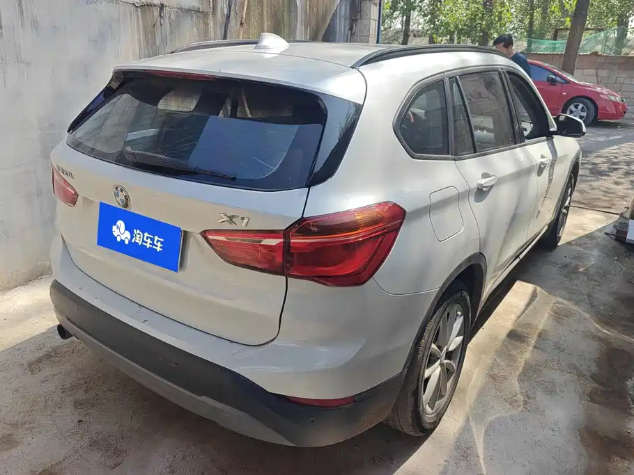 BMW X1 — миниатюра 3