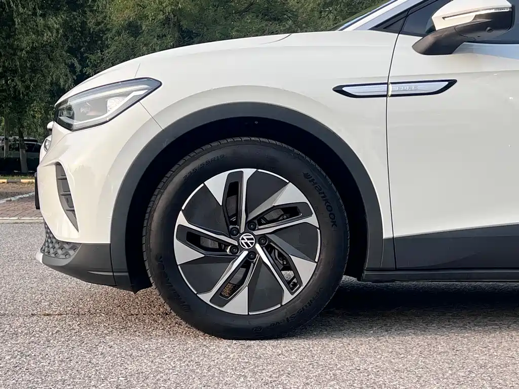 Volkswagen ID.4 Crozz — миниатюра 21