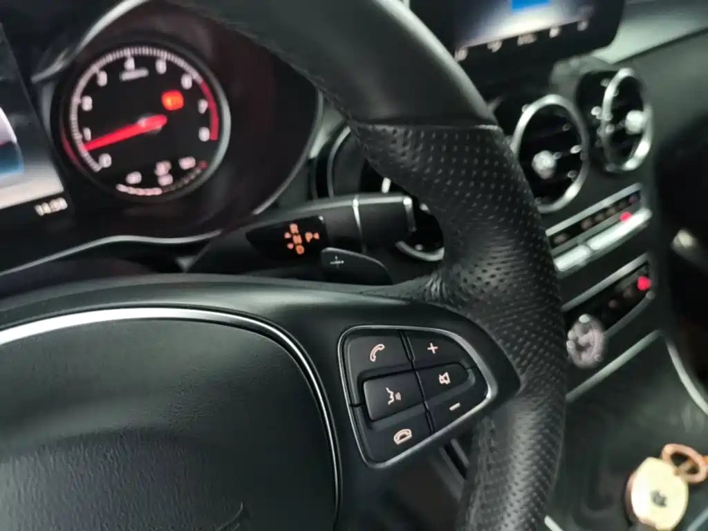 Mercedes-Benz C-Class — миниатюра 14