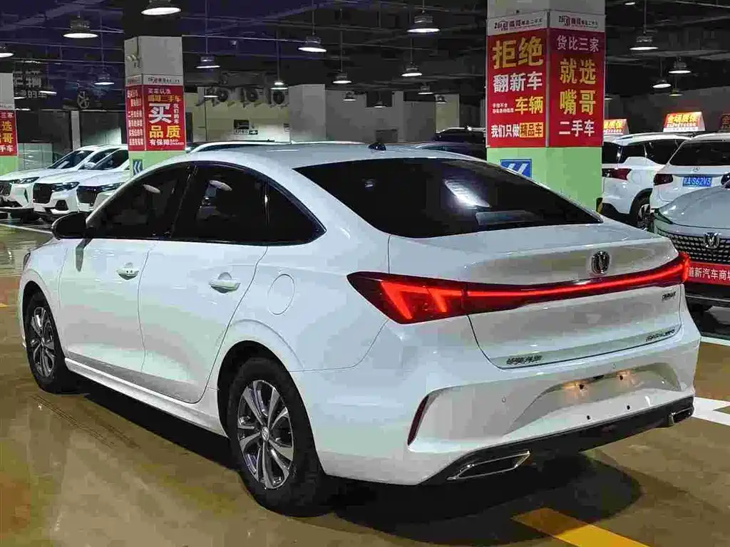 Changan Eado — миниатюра 8