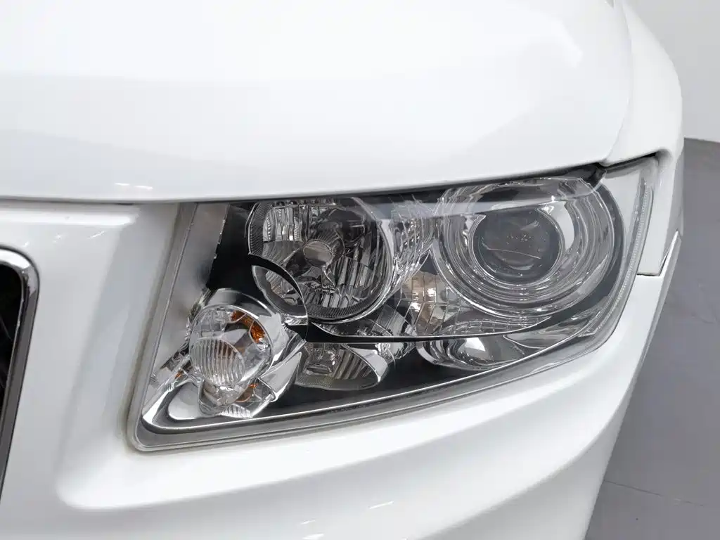 Jeep Compass (Import) — миниатюра 7