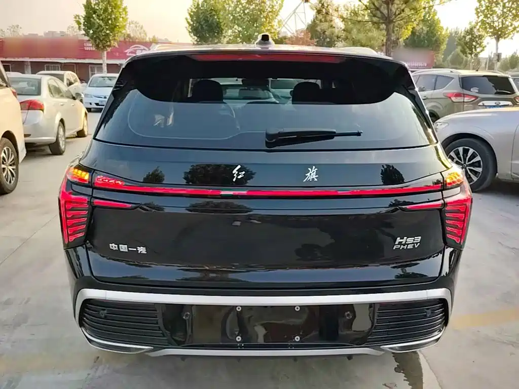 Hongqi Hongqi HS3 PHEV — миниатюра 6