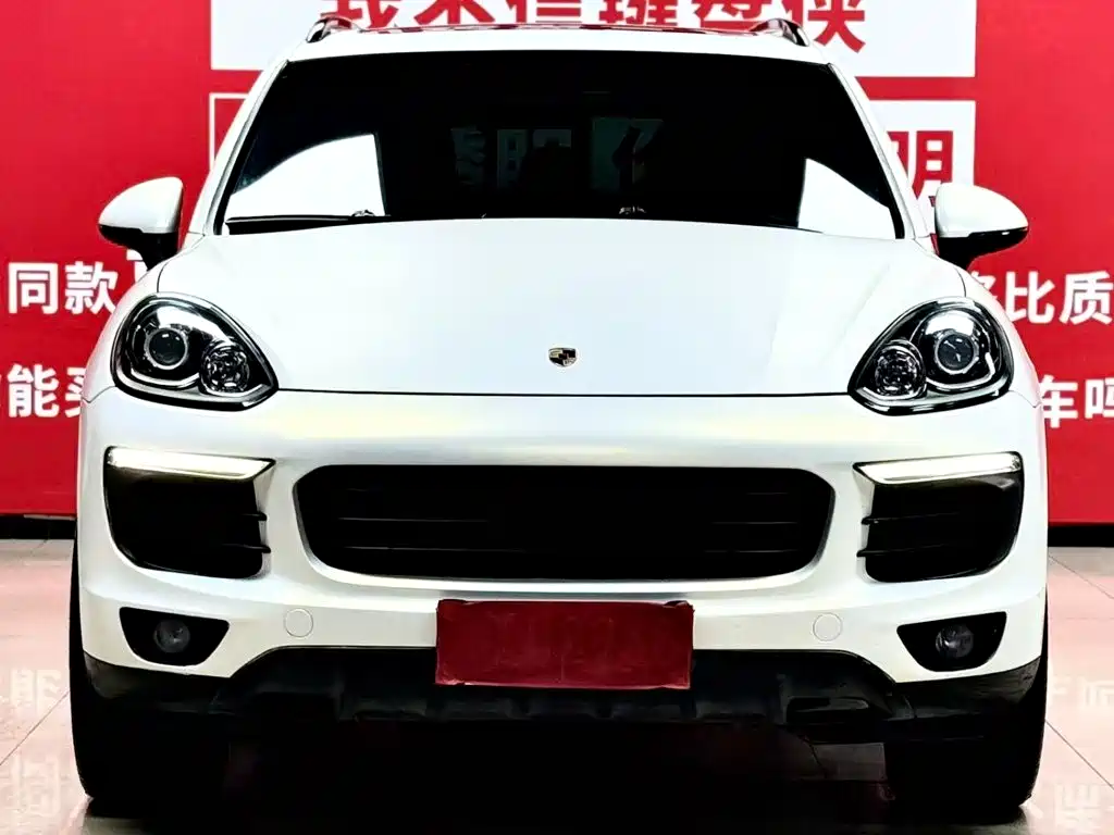 Porsche Cayenne — миниатюра 2