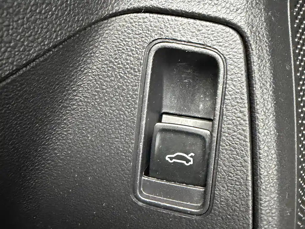 Volkswagen Lavida — миниатюра 24