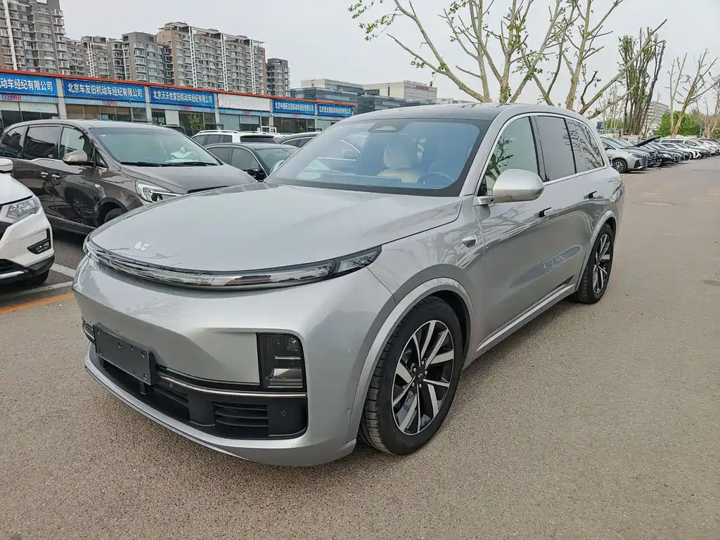 Li Auto Li L8 2023