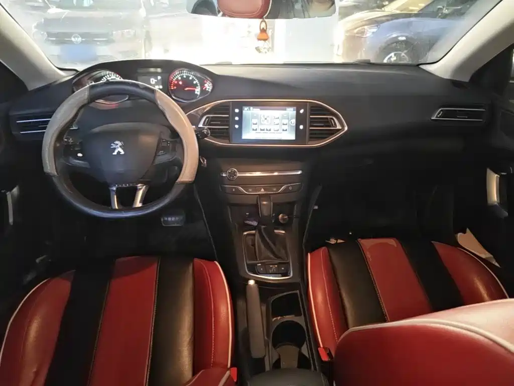 Peugeot 308S — миниатюра 10