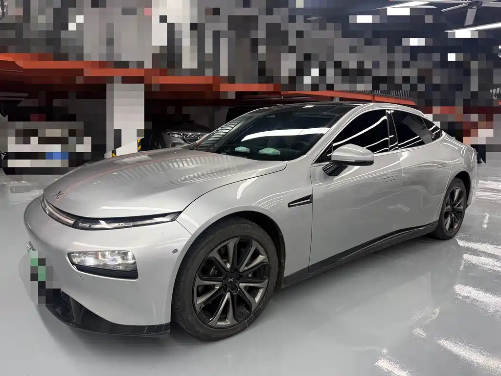 XPeng P7